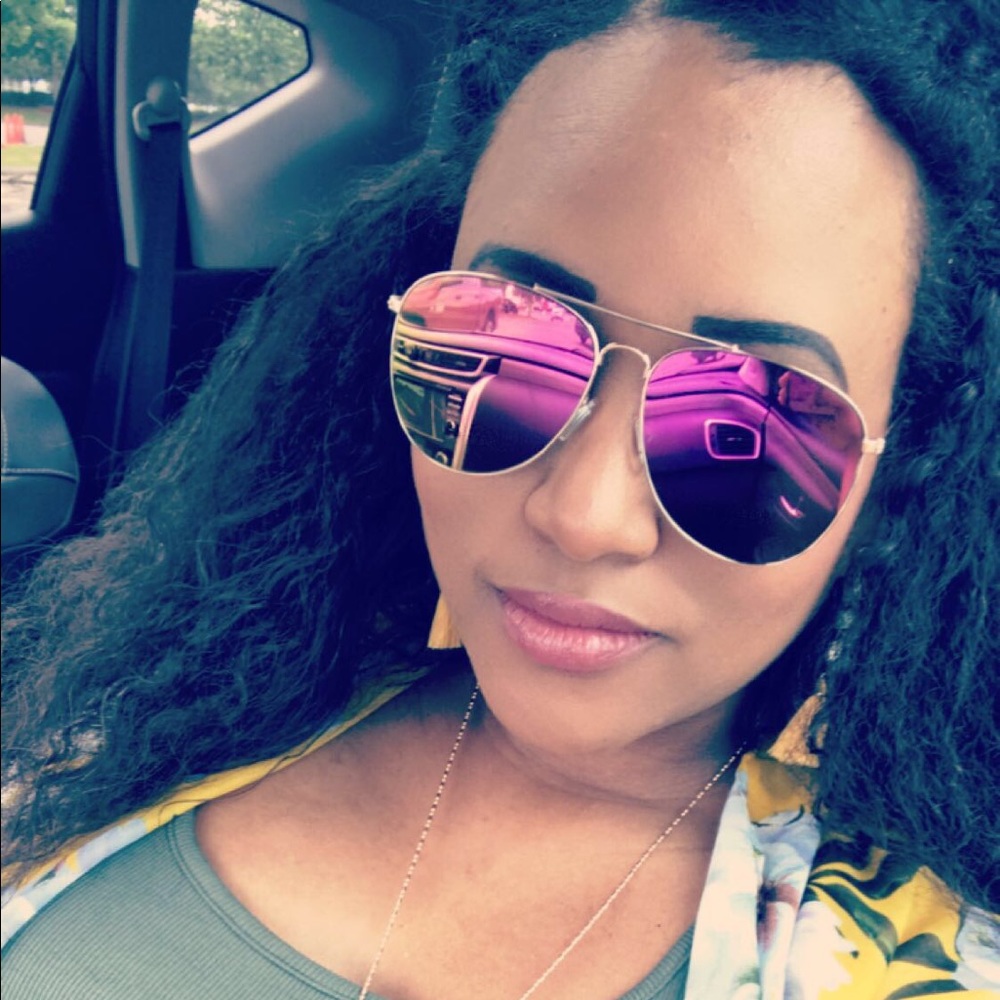 Meet your Posher, Michelle